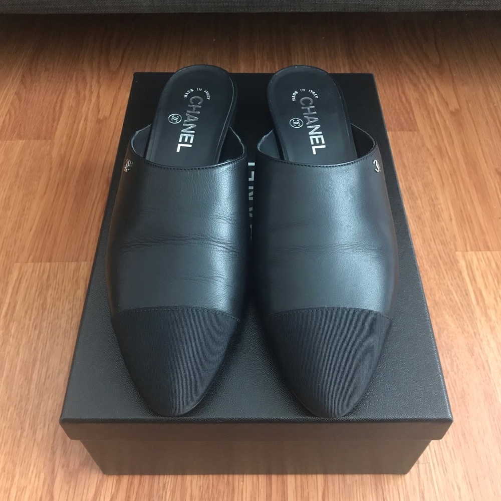 🚫SOLD🚫Chanel Mules size 40